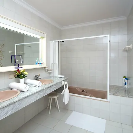 Sa Legitima Penzion 4*